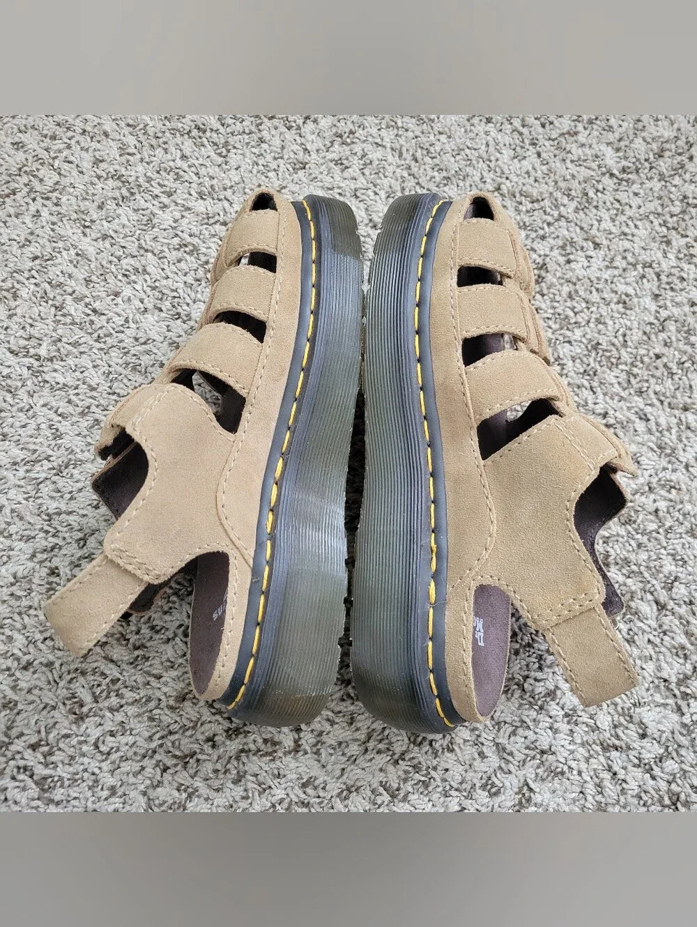 Dr. Martens Wrenlie Bronx Suede Leather Fisherman Sandals Shoes Tan M 6 / W 7
